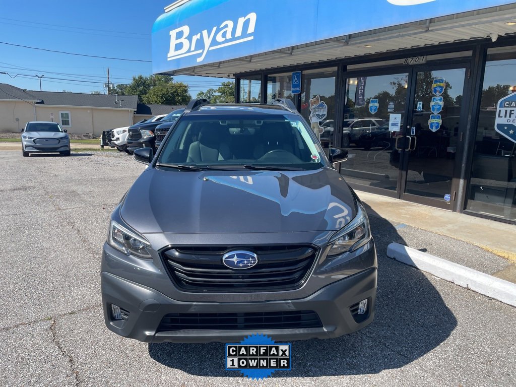 Used 2021 Subaru Outback Onyx Edition XT image 3