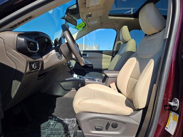 Certified 2023 Ford Explorer Platinum w/ Technology Package AWD/4WD image 27