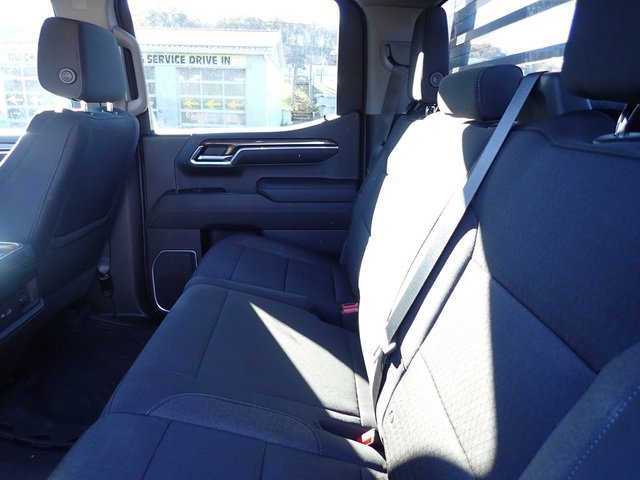 Used 2022 Chevrolet Silverado 1500 LT Trail Boss image 16