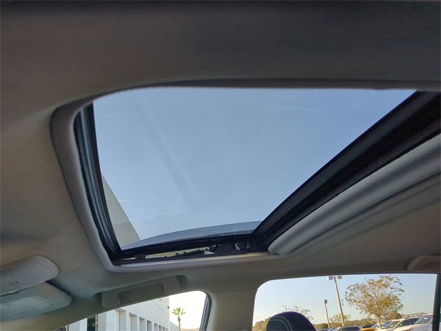 Used 2016 Toyota RAV4 XLE image 20