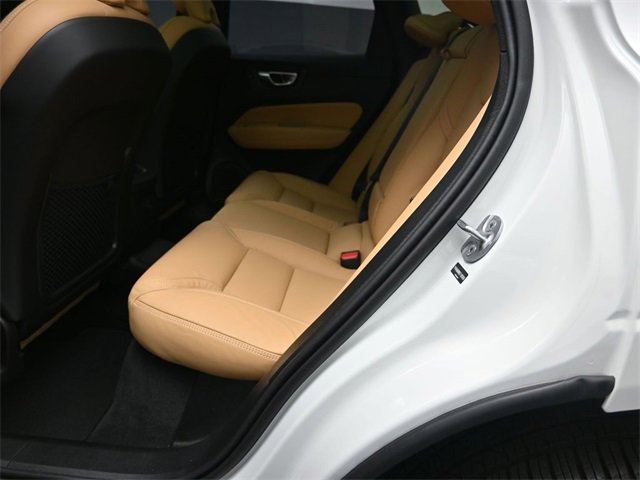 Used 2025 Volvo XC60 T8 Ultra w/ Protection Package Premier image 21