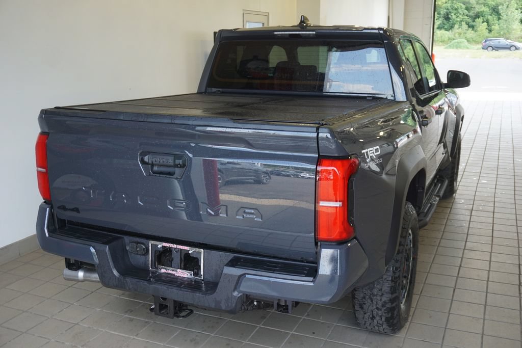 New 2026 Toyota Tacoma TRD Off-Road AWD/4WD image 16