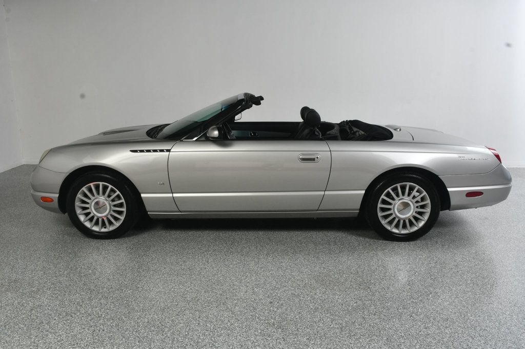 Used 2004 Ford Thunderbird RWD image 7