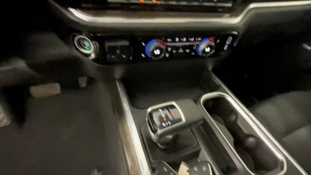 Used 2023 Chevrolet Silverado 1500 LT Trail Boss w/ LT Trail Boss Premium Package AWD/4WD image 25