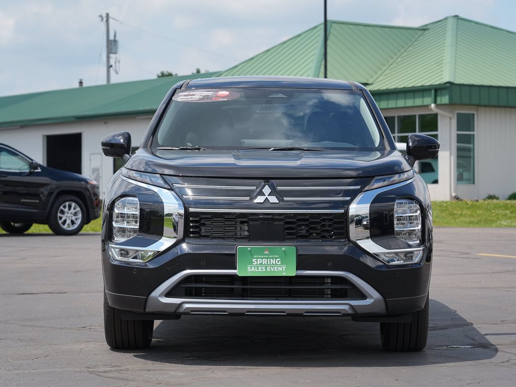 New 2026 Mitsubishi Outlander SE AWD/4WD image 8