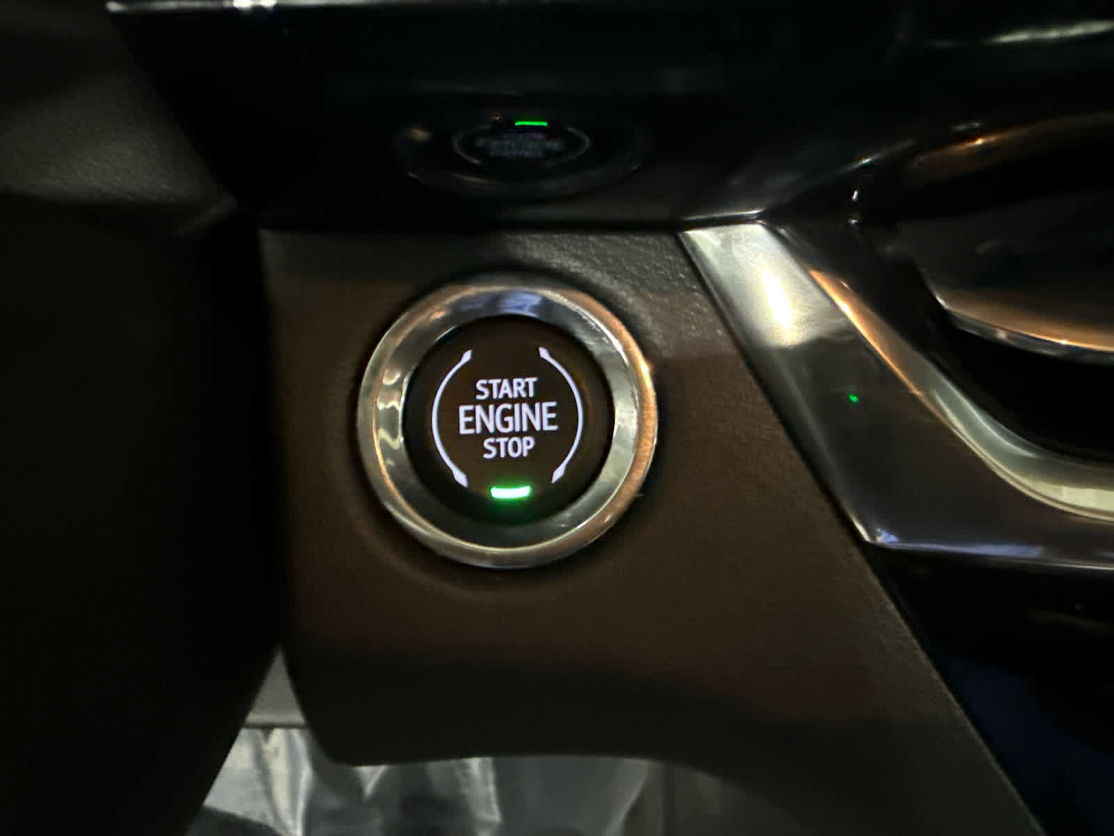 Used 2024 Buick Envista Sport Touring w/ Convenience I Package FWD image 15