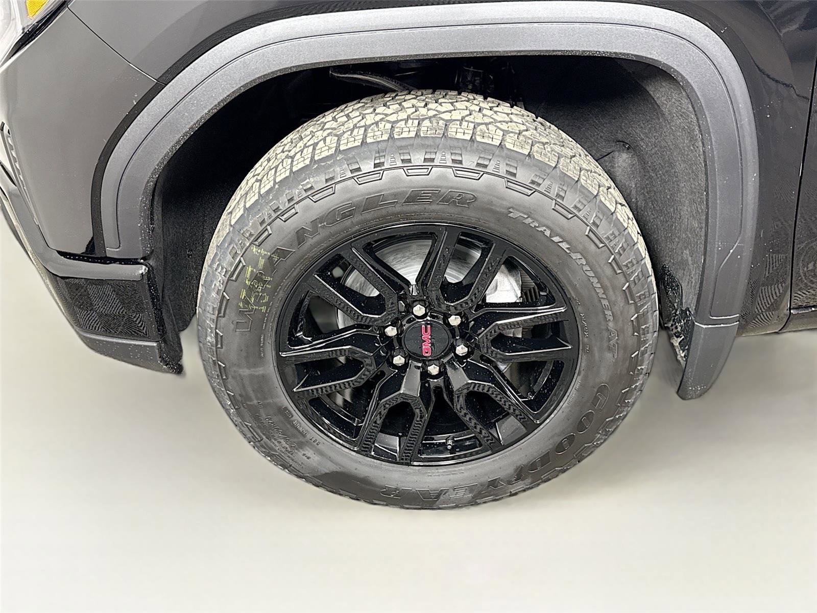 New 2026 GMC Sierra 1500 Elevation image 23