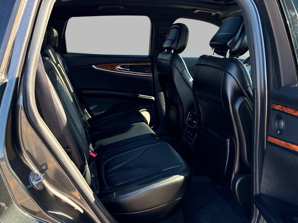 Used 2020 Lincoln Nautilus Reserve AWD/4WD image 10