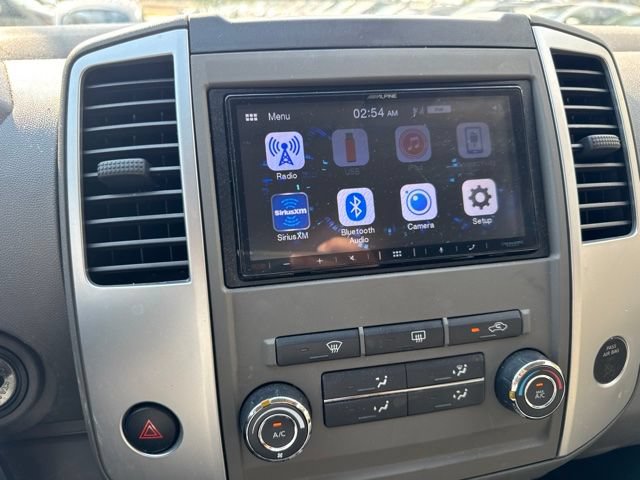 Used 2012 Nissan Frontier SV AWD/4WD image 12