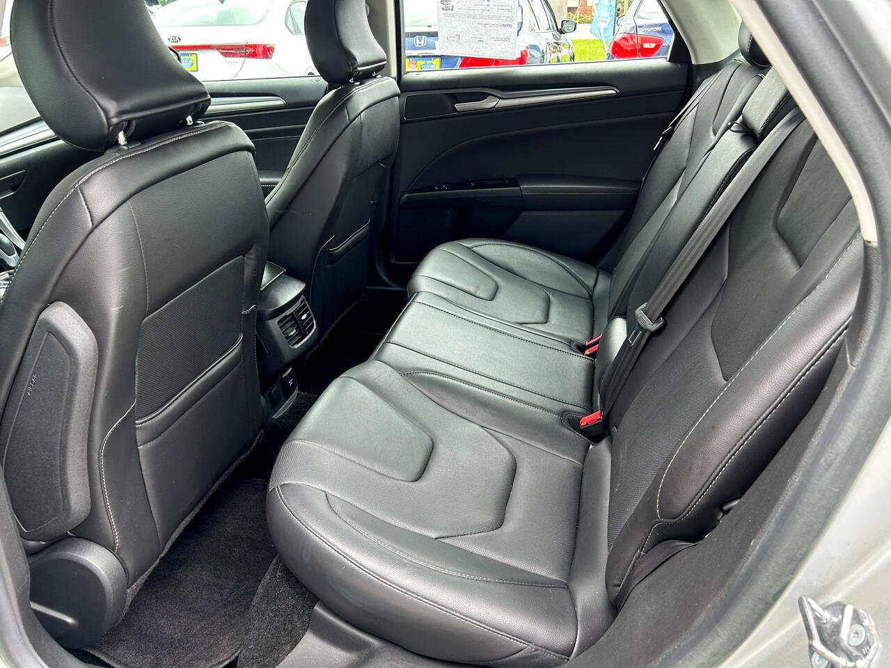 Used 2015 Ford Fusion Energi Titanium w/ Driver Assist Package image 11