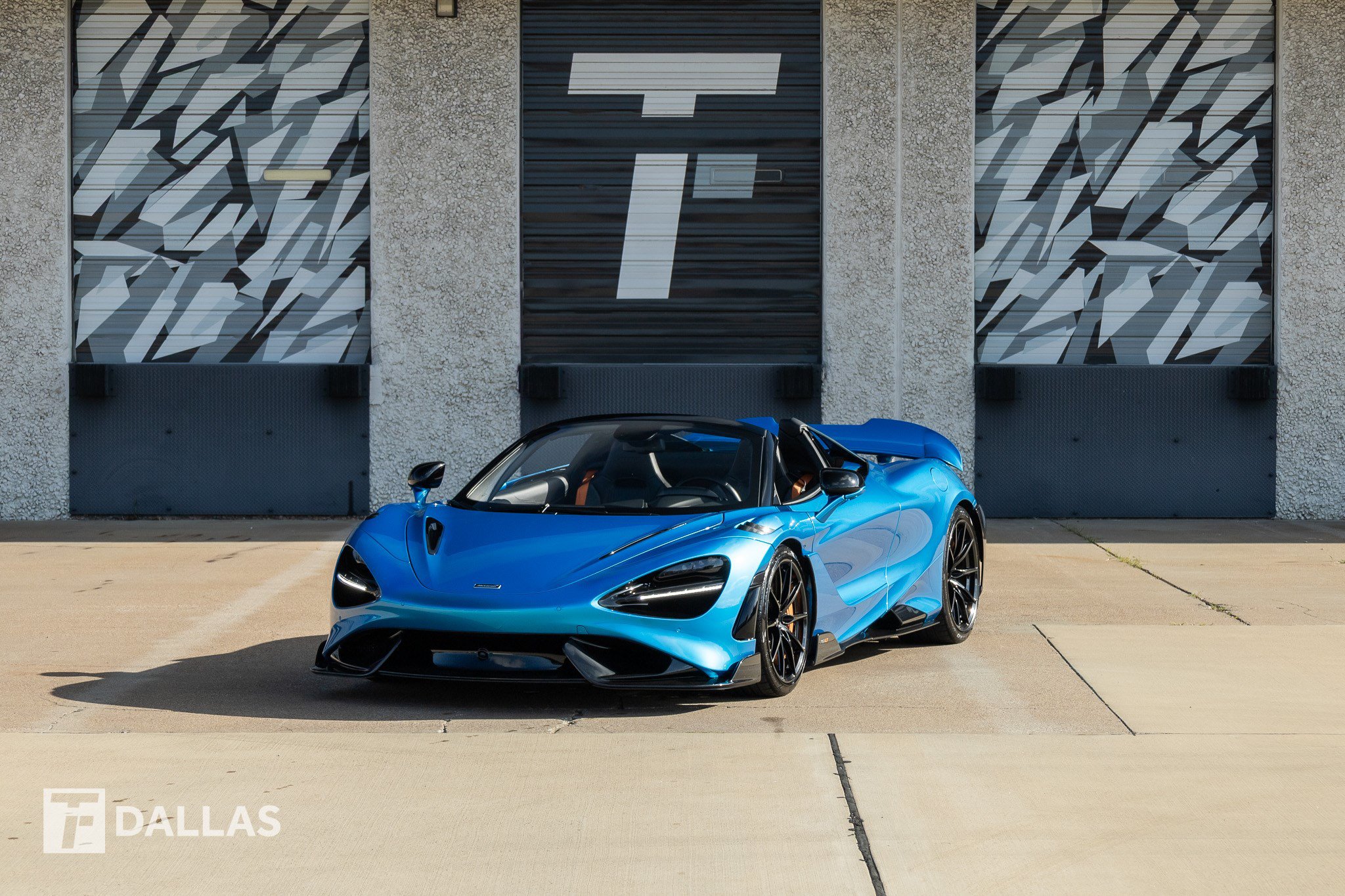 Used 2022 McLaren 765LT RWD image 5