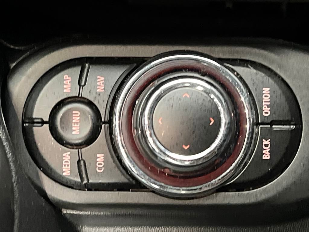 Used 2024 MINI Cooper S image 45