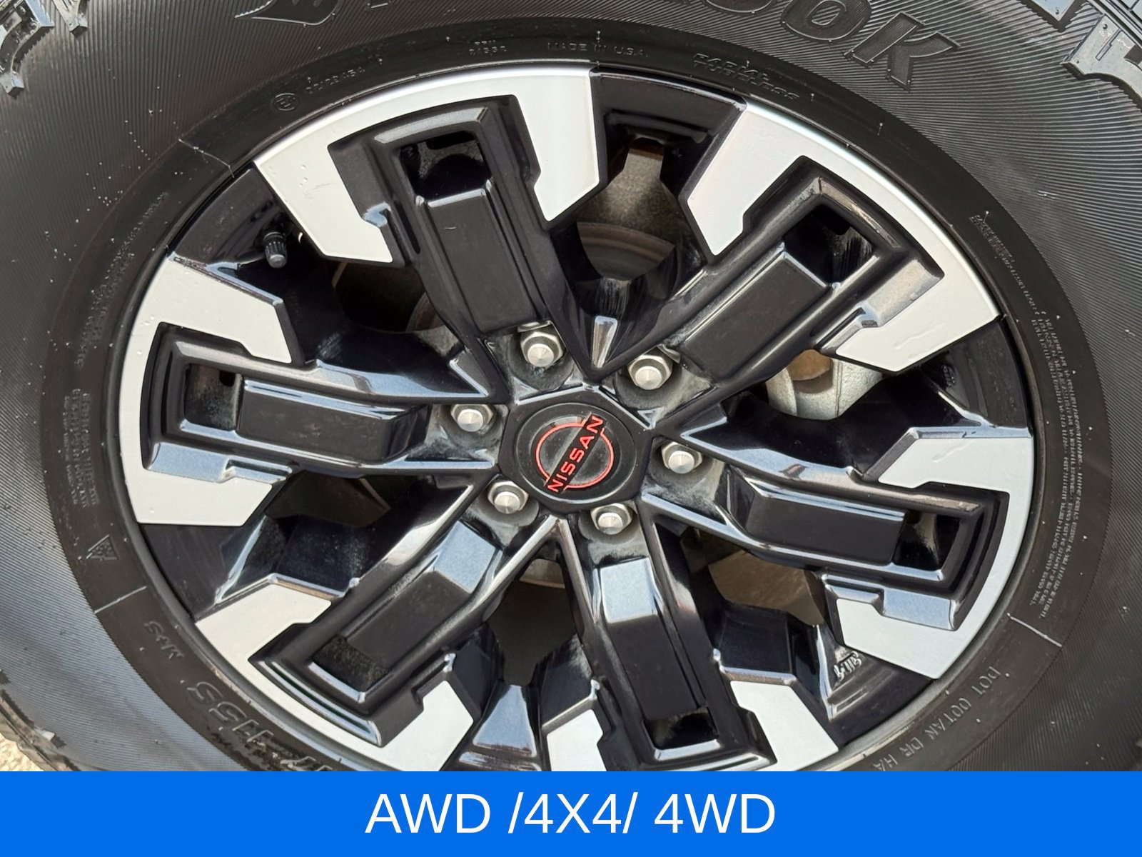 Used 2023 Nissan Frontier PRO-4X w/ Pro Convenience Package AWD/4WD image 12