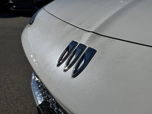 Used 2024 Buick Encore GX Avenir w/ Avenir Convenience Package image 7