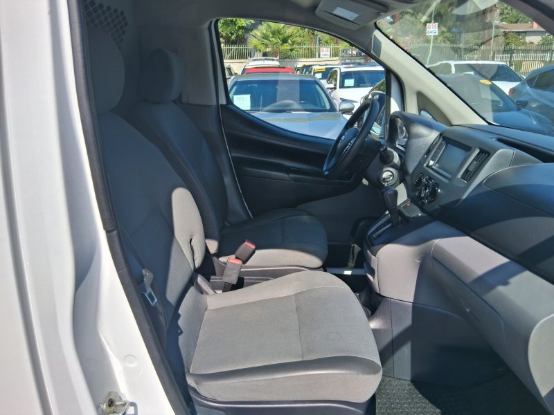 Used 2021 Nissan NV200 SV FWD image 6