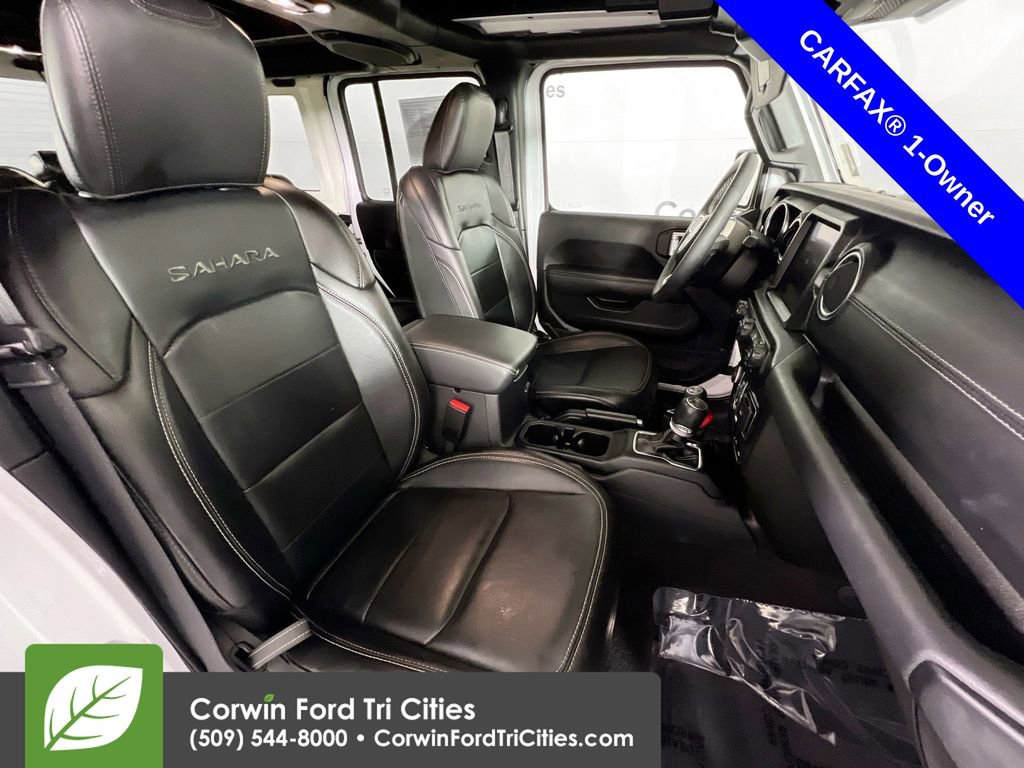 Used 2023 Jeep Wrangler Unlimited Sahara w/ Cold Weather Group image 17