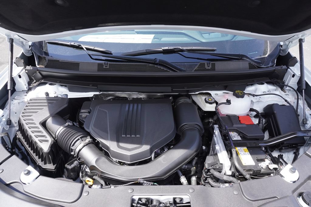 New 2027 GMC Acadia Elevation w/ Super Cruise Package FWD image 9