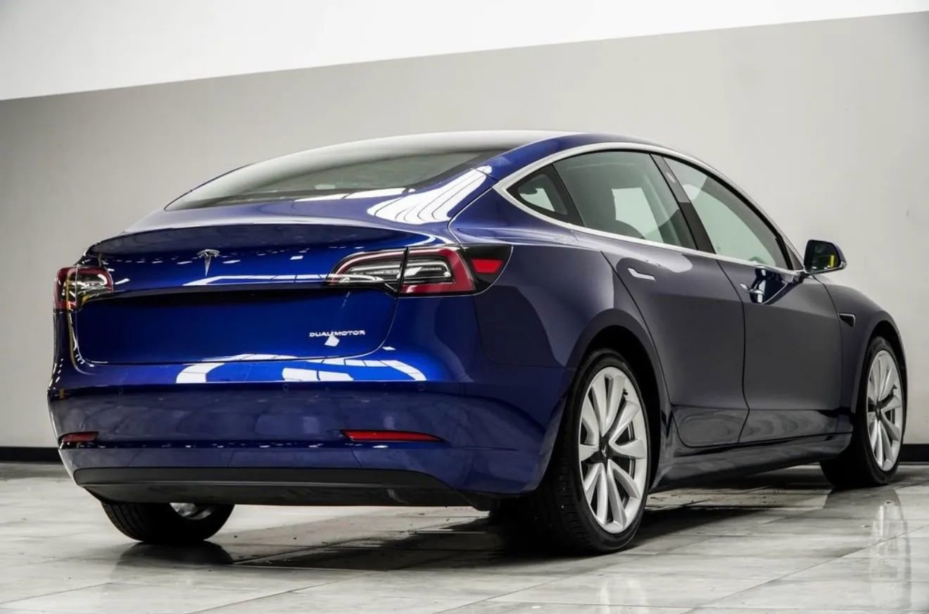 Used 2020 Tesla Model 3 Long Range image 9