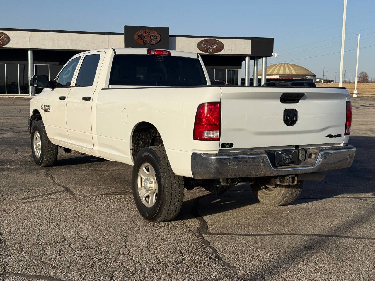 Used 2018 RAM 2500 Tradesman w/ Chrome Appearance Group image 8