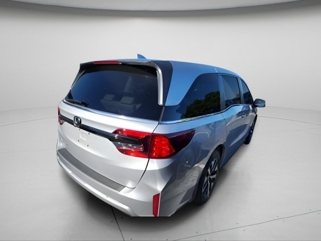 New 2026 Honda Odyssey EX-L image 8