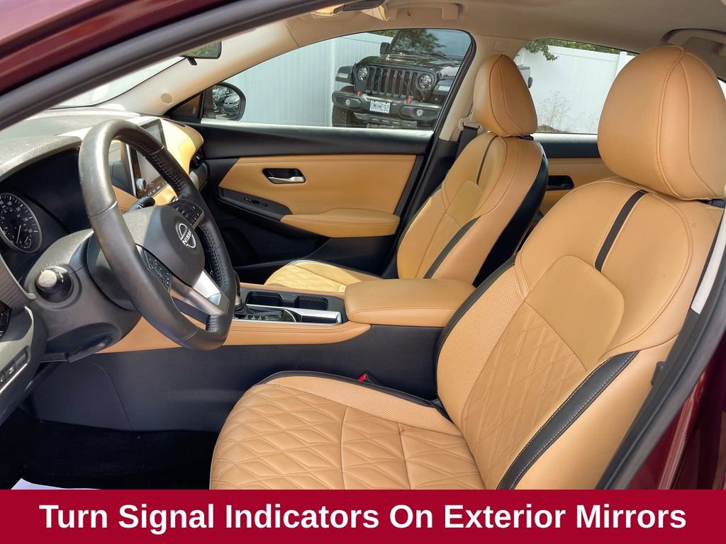 Used 2024 Nissan Sentra SV w/ SV Premium Package image 22