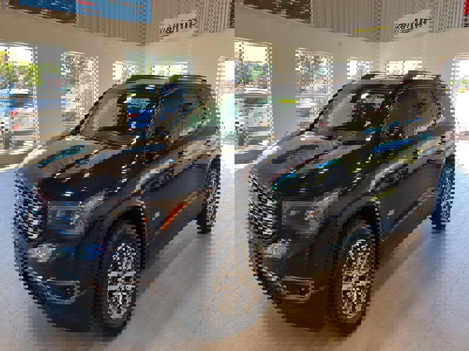 Used 2017 GMC Acadia SLE w/ Driver Alert Package I