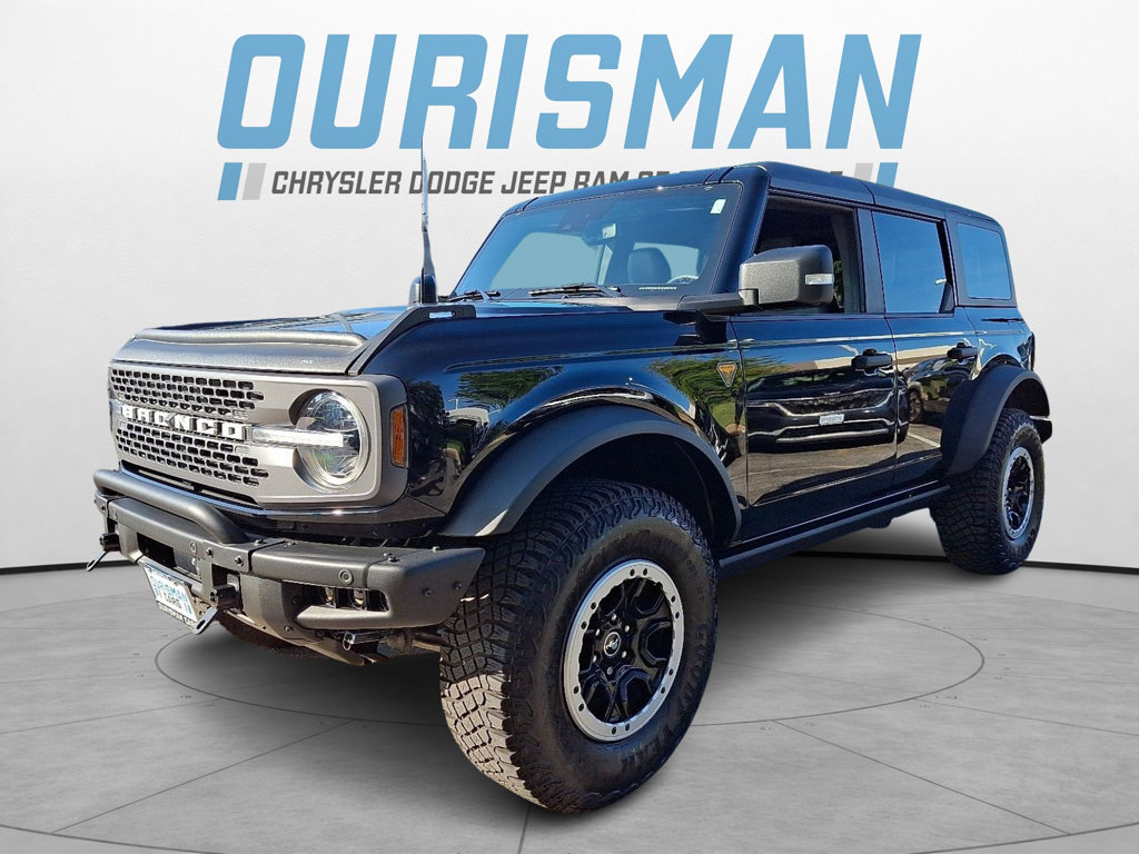 Used 2024 Ford Bronco Badlands AWD/4WD image 3