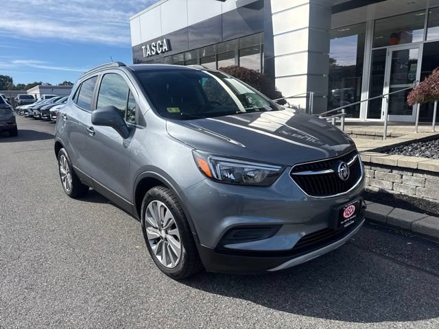 Used 2020 Buick Encore Preferred FWD image 1