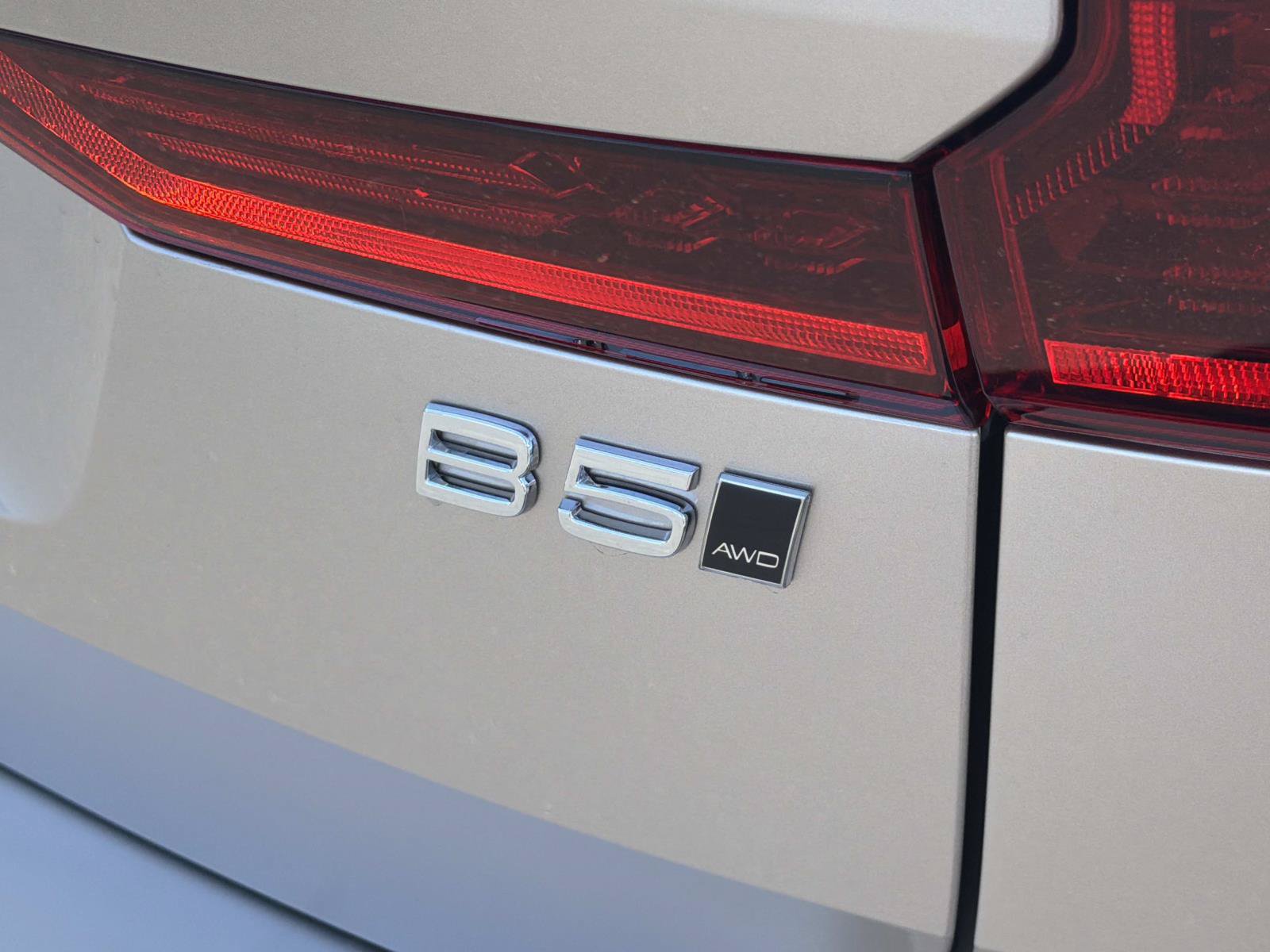New 2027 Volvo XC60 B5 Ultra AWD/4WD image 22