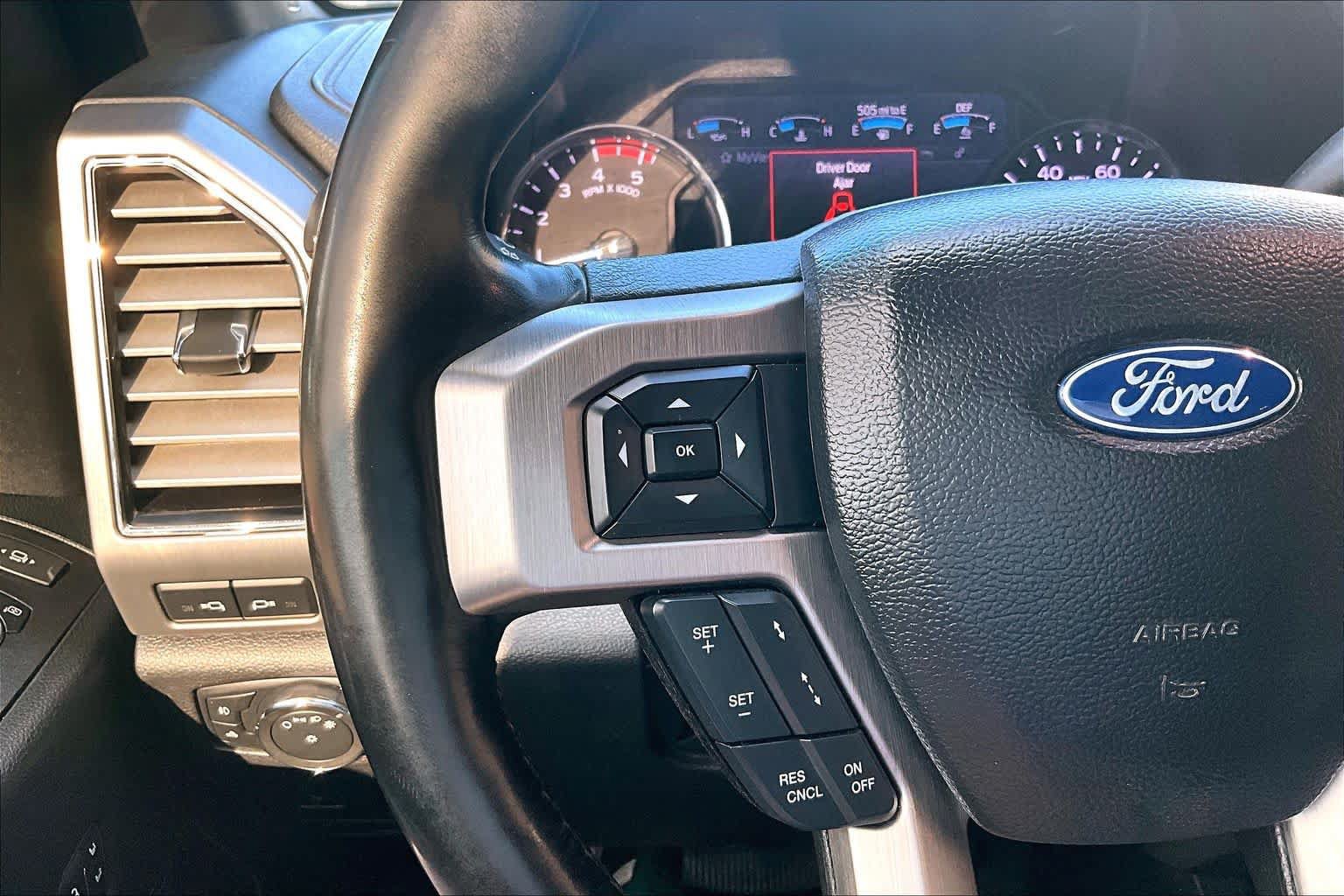 Used 2021 Ford F350 Platinum AWD/4WD image 24