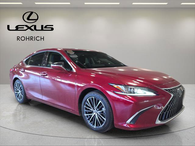 Certified 2022 Lexus ES 350 w/ Premium Package image 3