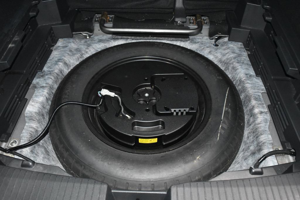 Certified 2023 Nissan Rogue SV image 31