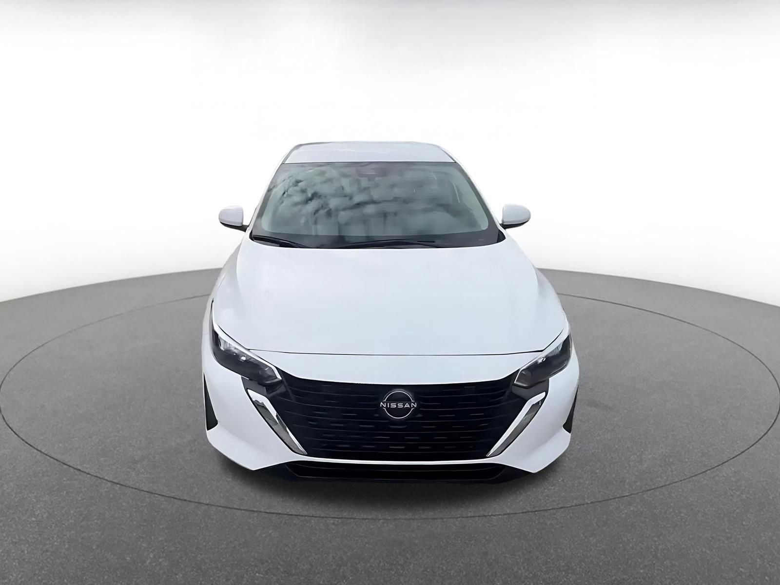 Used 2025 Nissan Sentra S image 4