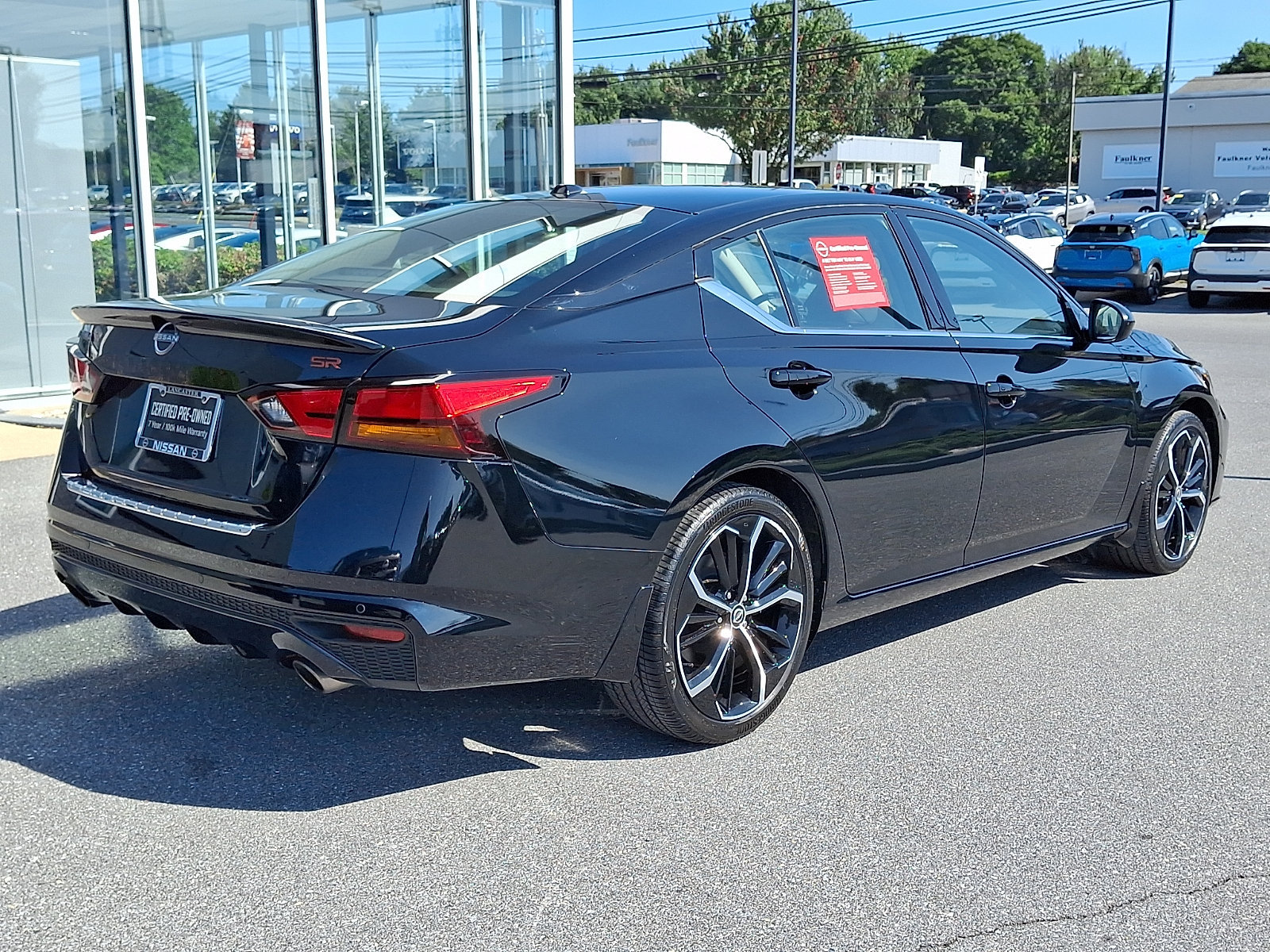 Certified 2023 Nissan Altima 2.5 SR w/ SR Premium Package FWD image 7