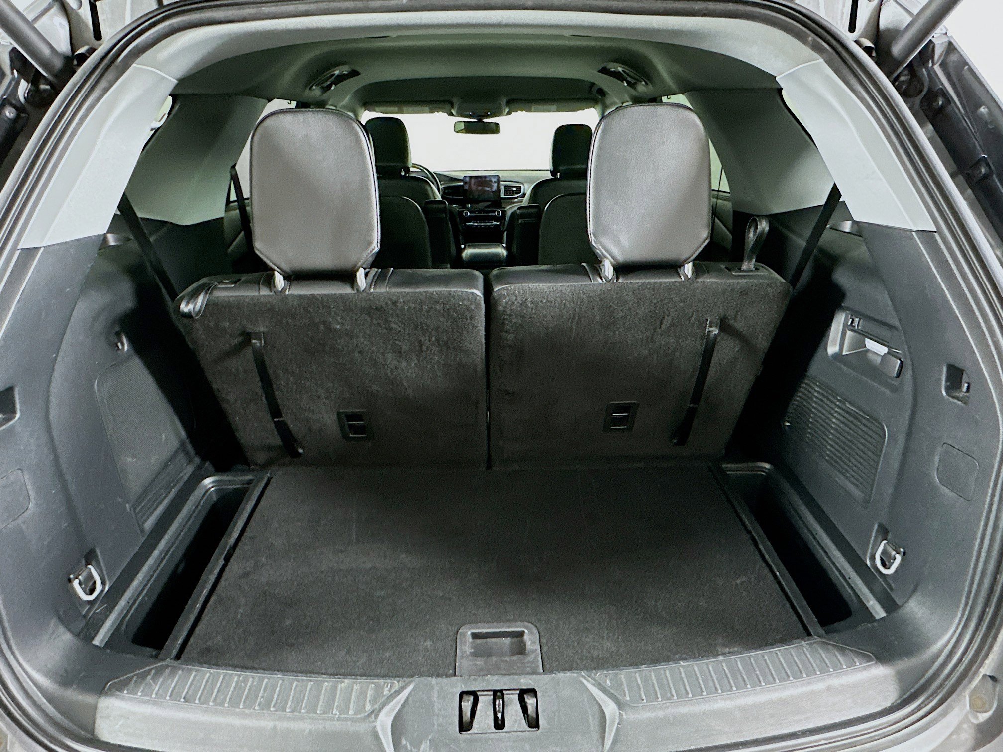 Used 2024 Ford Explorer Limited image 30