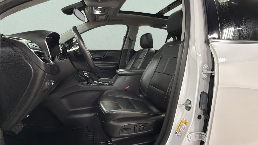 Used 2022 Chevrolet Equinox Premier image 16
