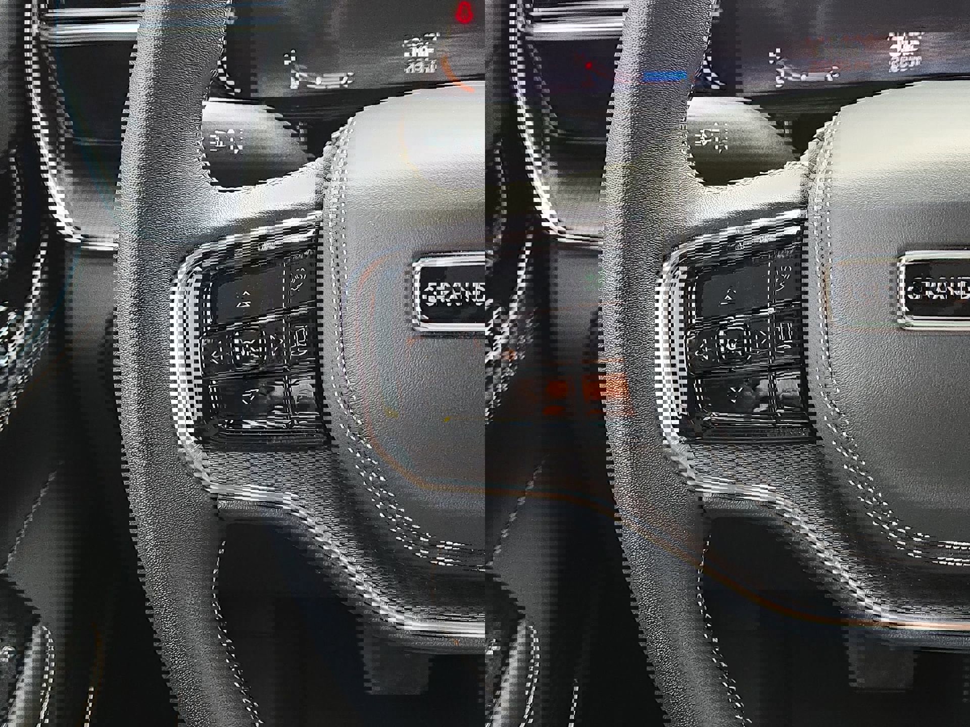 Used 2024 Jeep Grand Wagoneer Series II w/ Quick Order Packagew 28T image 21