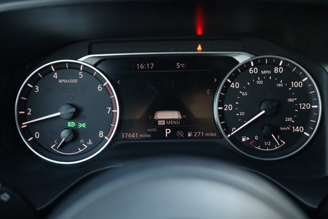 Used 2024 Nissan Rogue SV image 19