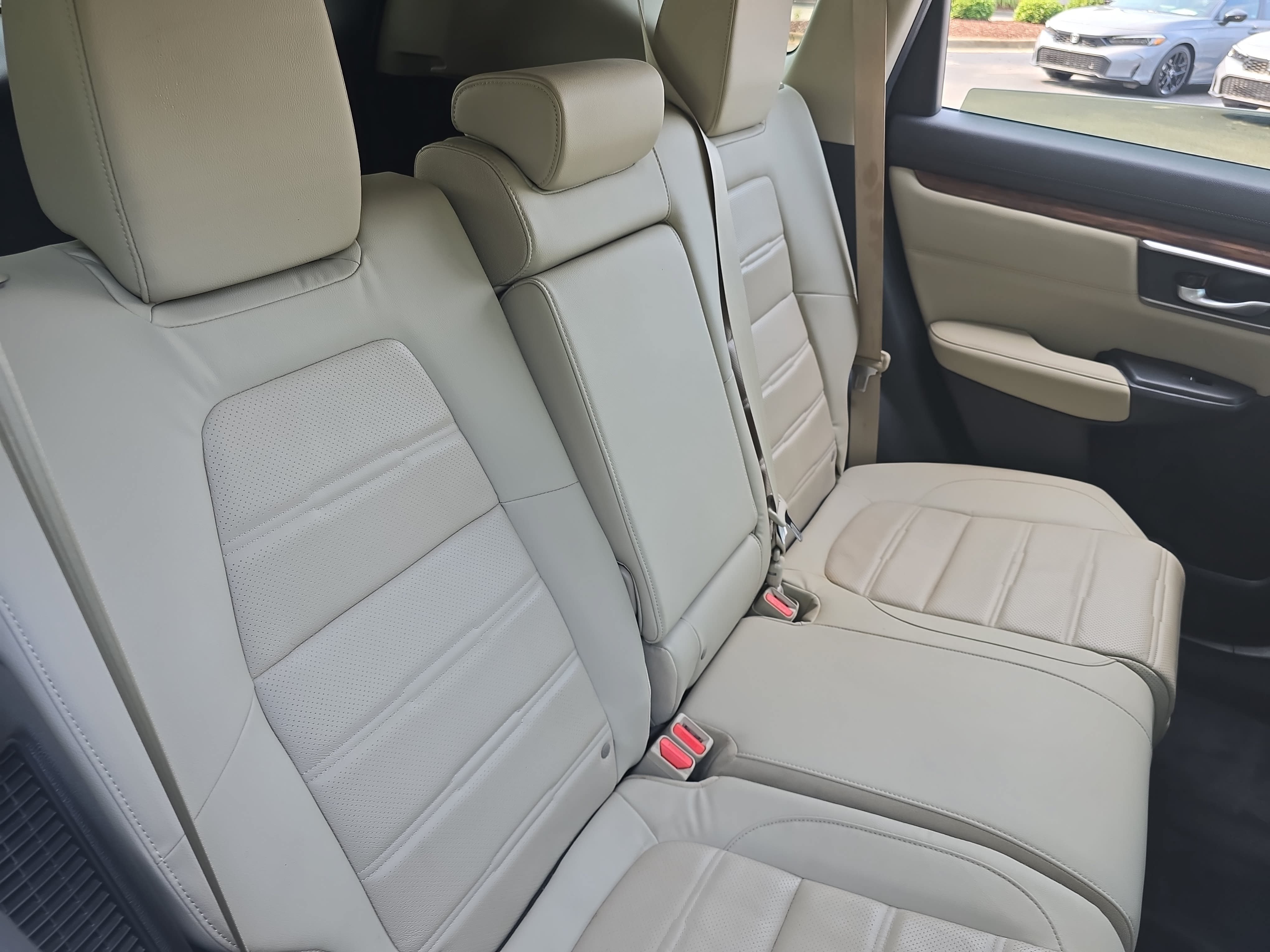 Used 2021 Honda CR-V Touring image 12