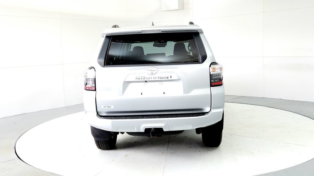 Certified 2023 Toyota 4Runner SR5 Premium w/ Moonroof Package AWD/4WD image 5