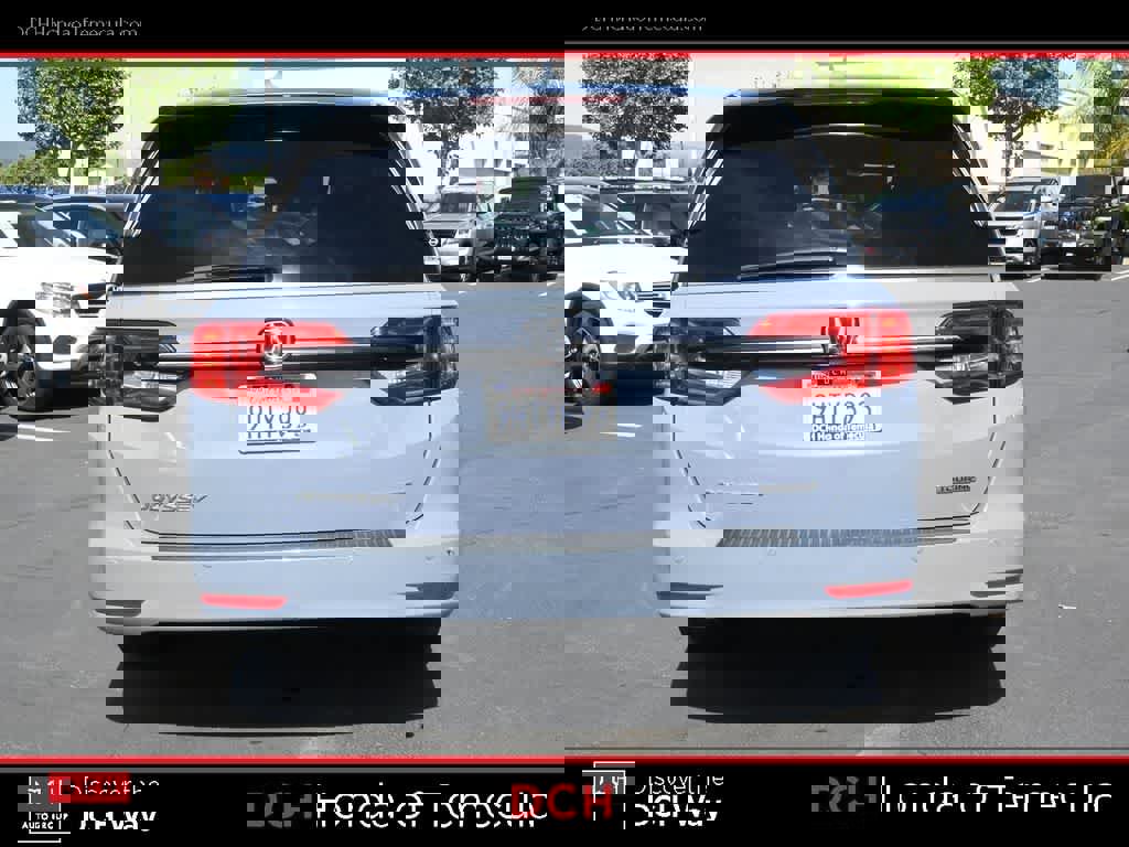 Certified 2023 Honda Odyssey Touring image 6