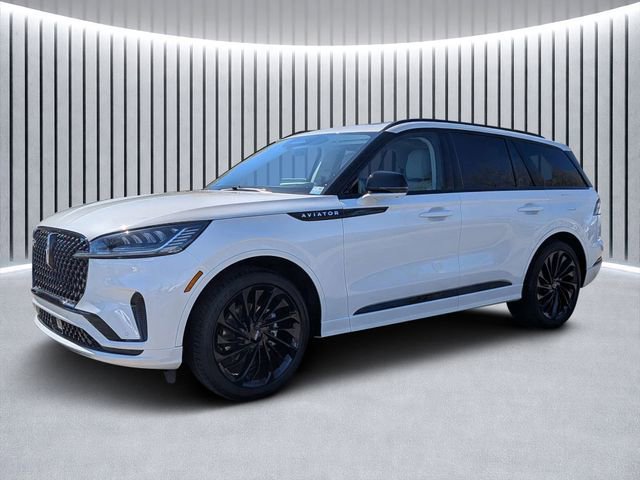 New 2026 Lincoln Aviator Reserve w/ Jet Appearance Package image 7