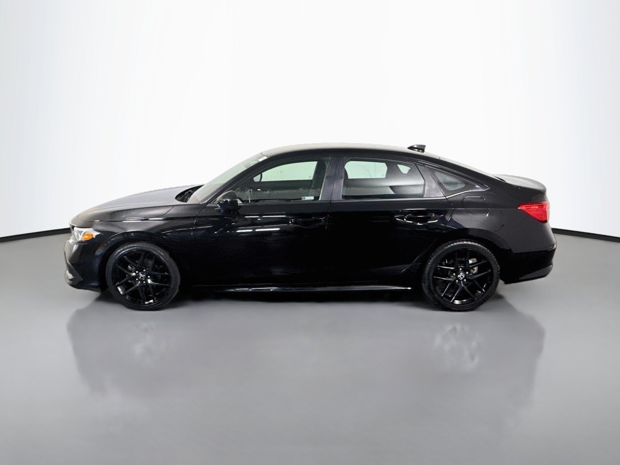 Used 2022 Honda Civic Sport image 6