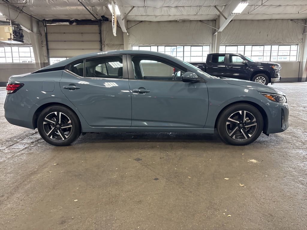 Used 2025 Nissan Sentra SV w/ All-Weather Package image 2