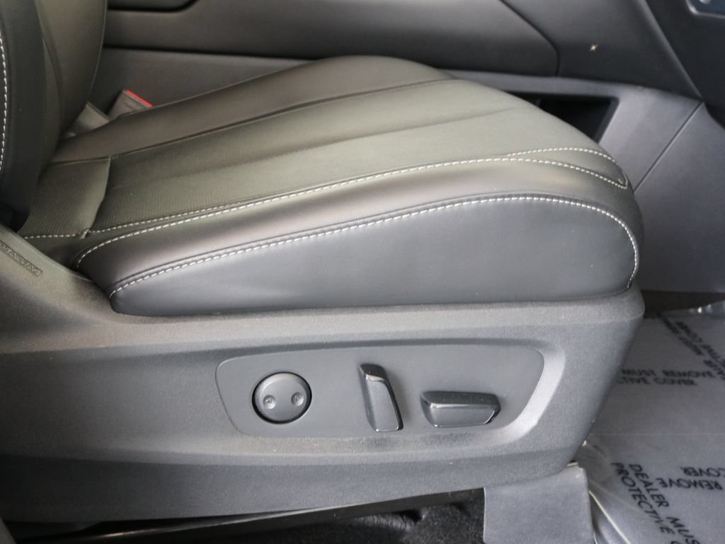 Certified 2025 INFINITI QX60 Pure AWD/4WD image 51