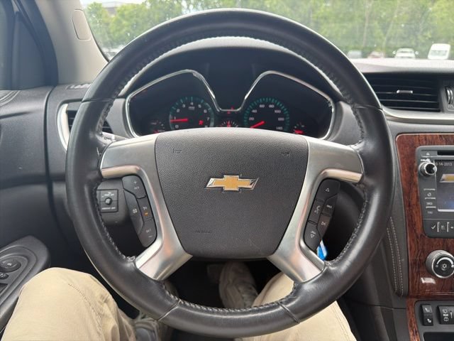 Used 2014 Chevrolet Traverse LT w/ All-Star Edition FWD image 40