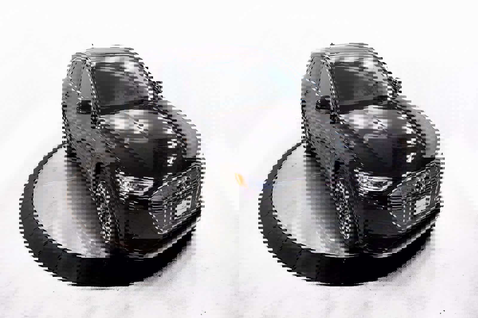 Used 2022 Audi e-tron Premium Plus w/ Premium Plus Package image 37