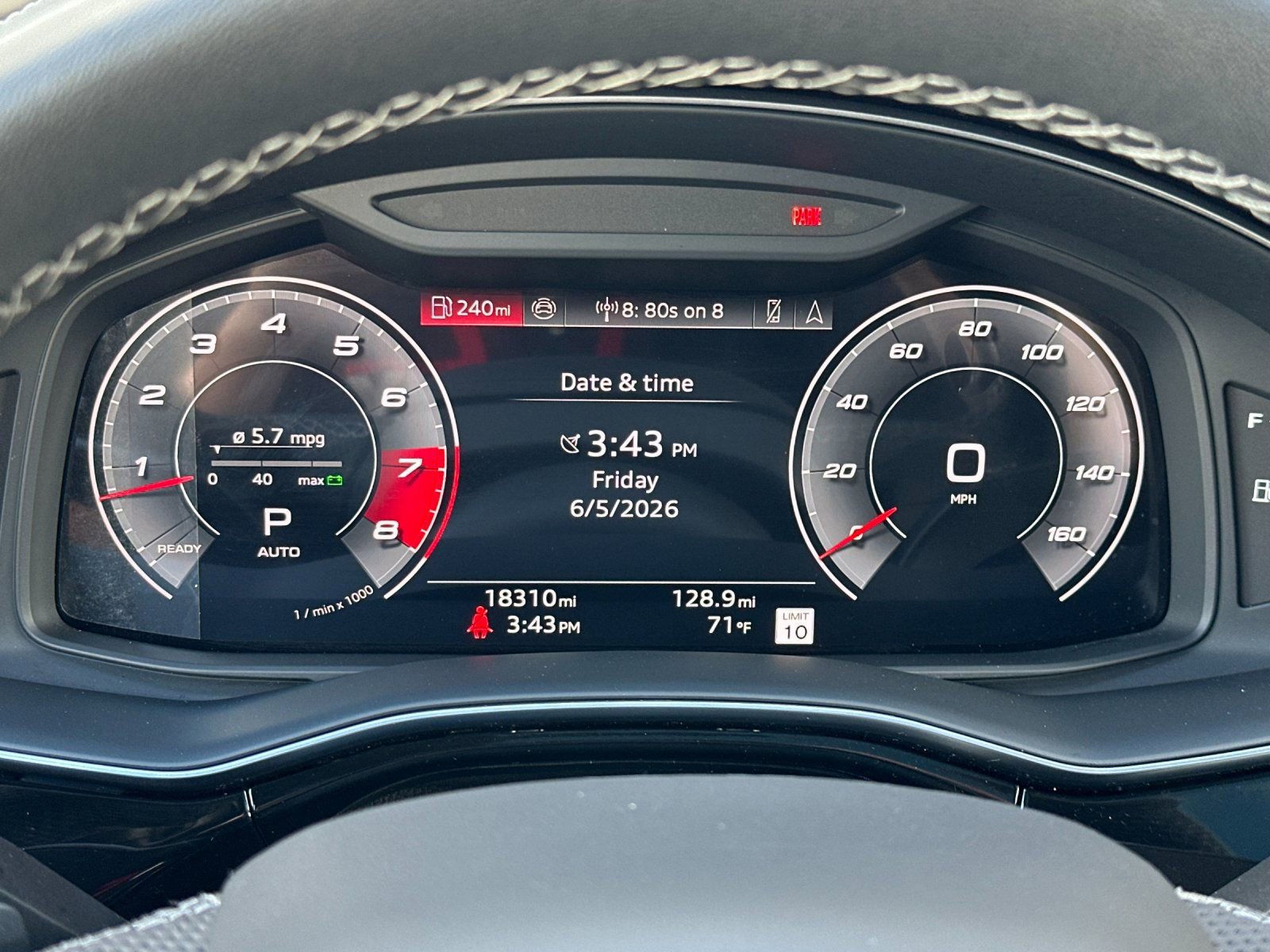 Used 2024 Audi SQ7 Prestige AWD/4WD image 30