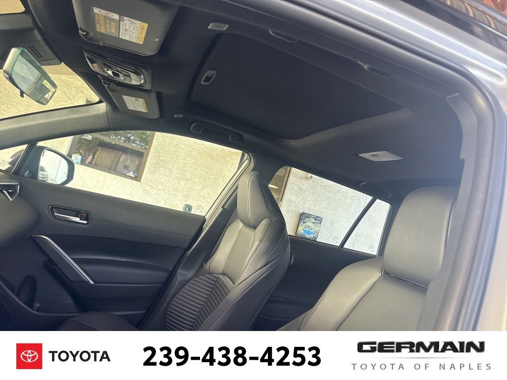 Used 2024 Toyota Corolla Cross XSE w/ Convenience Package image 15