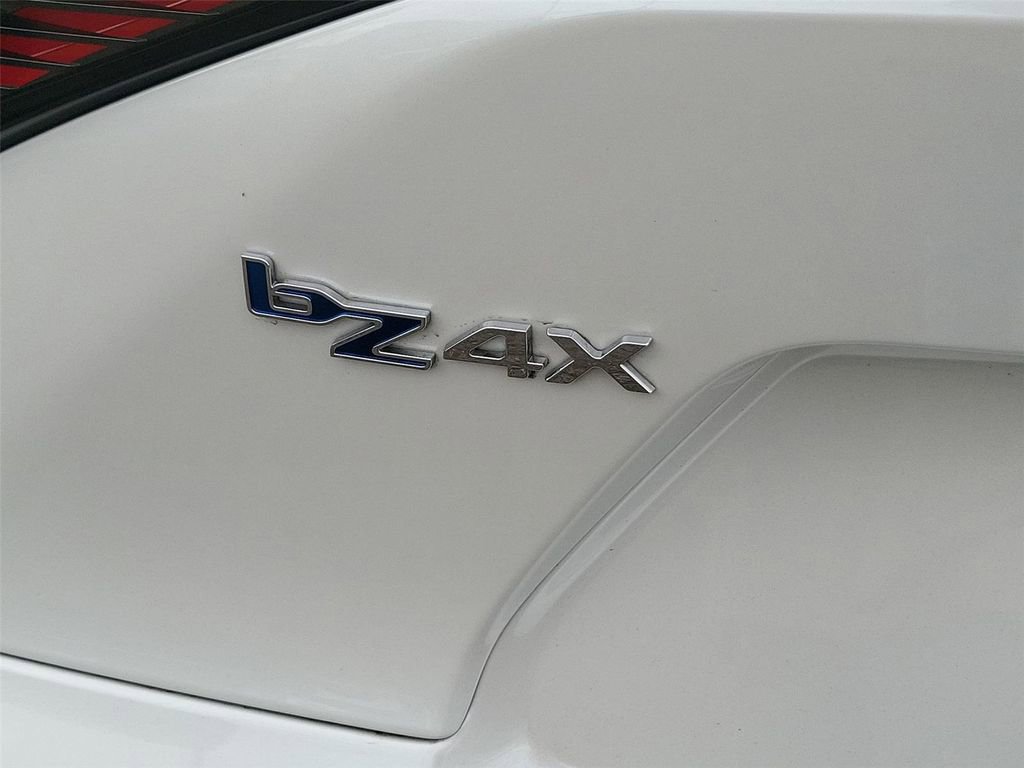 Used 2025 Toyota bZ4X FWD w/ Weather Package image 25